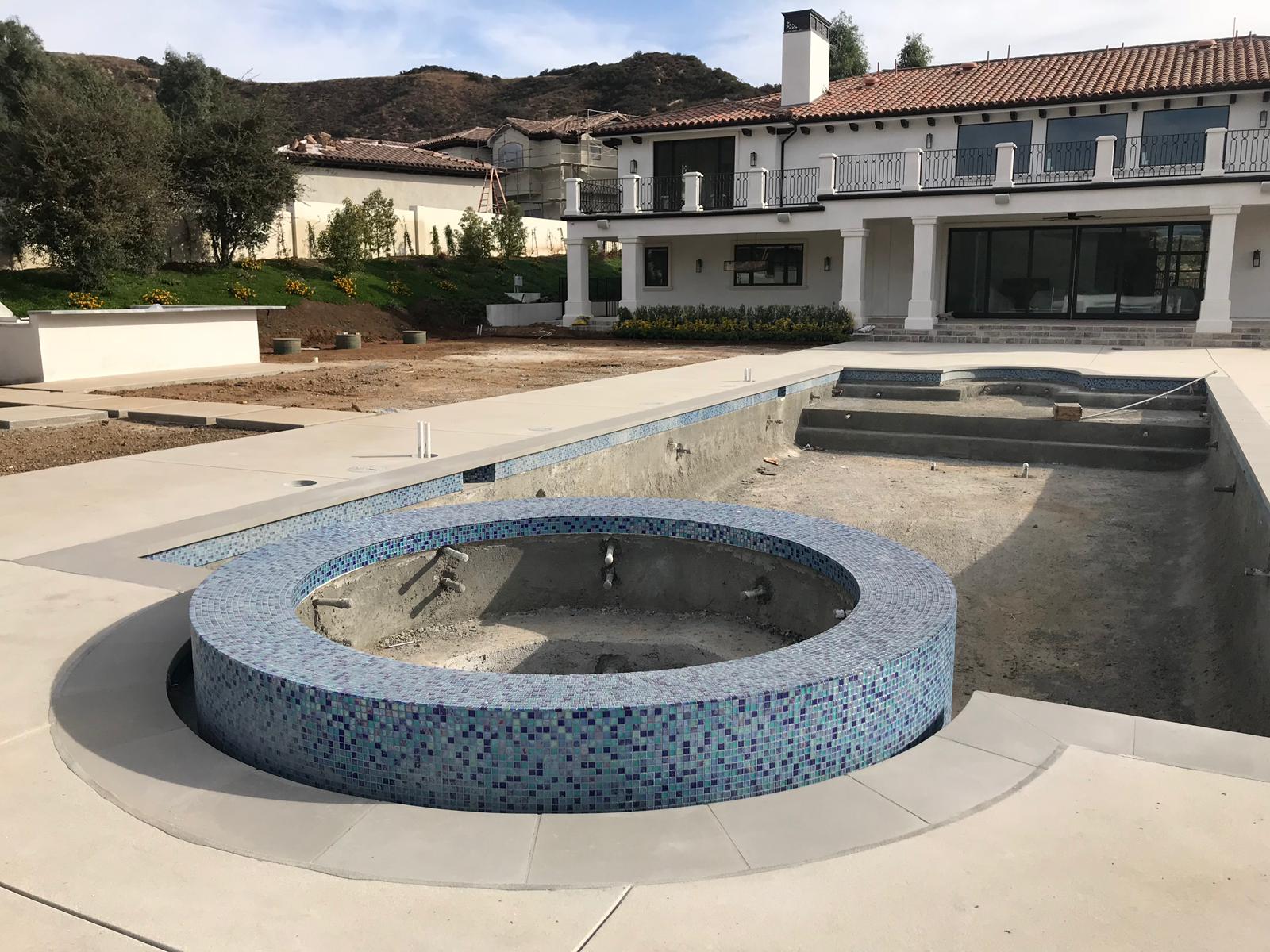 Luxury Pool Builder Los Angeles